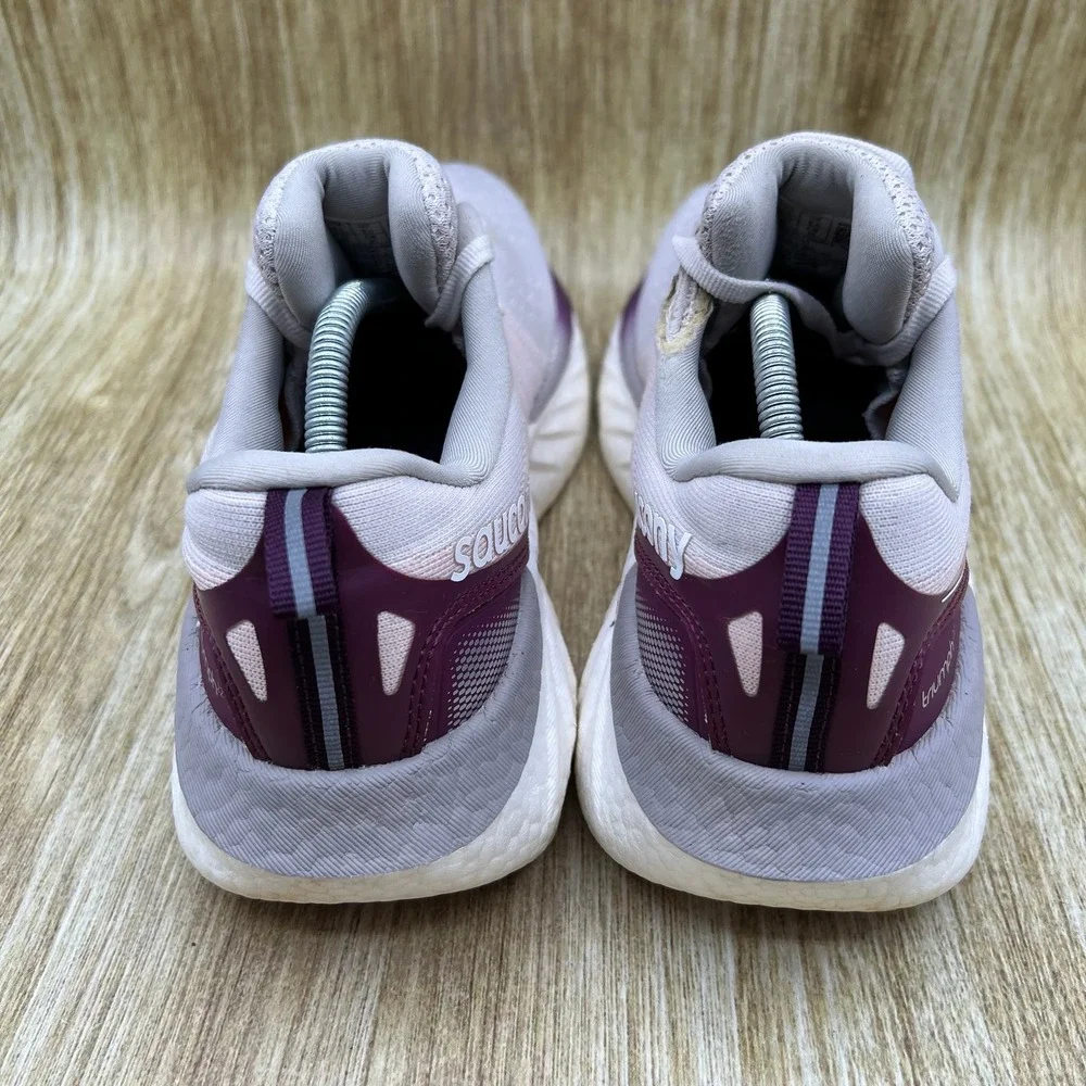 Saucony Triumph 22 Women's Size 8.5 Mauve Purple Running Shoes S10964-240